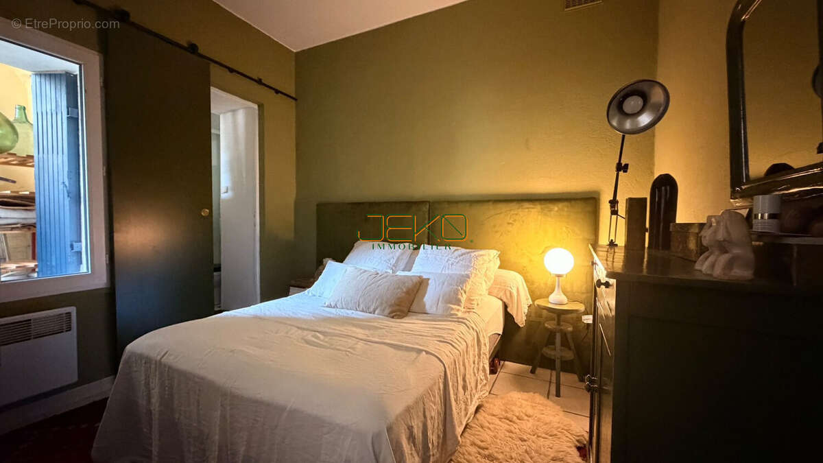 Appartement 36 m² à Nimes  - photo 5