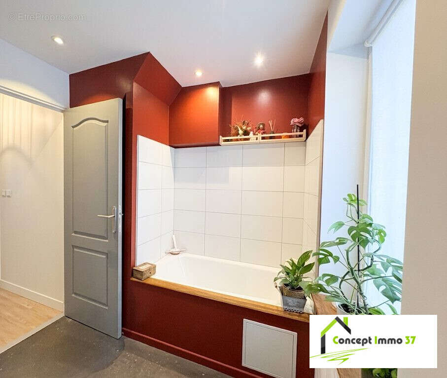 Appartement à MONTS