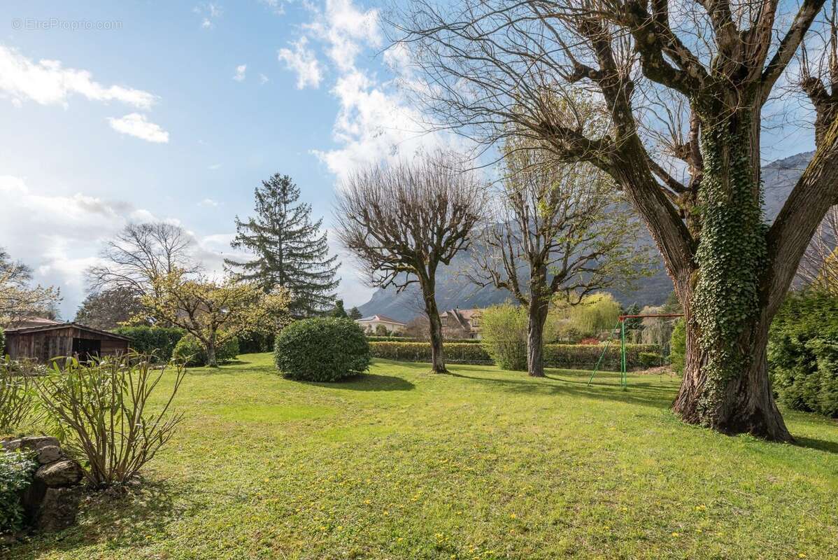 Maison à MONTBONNOT-SAINT-MARTIN