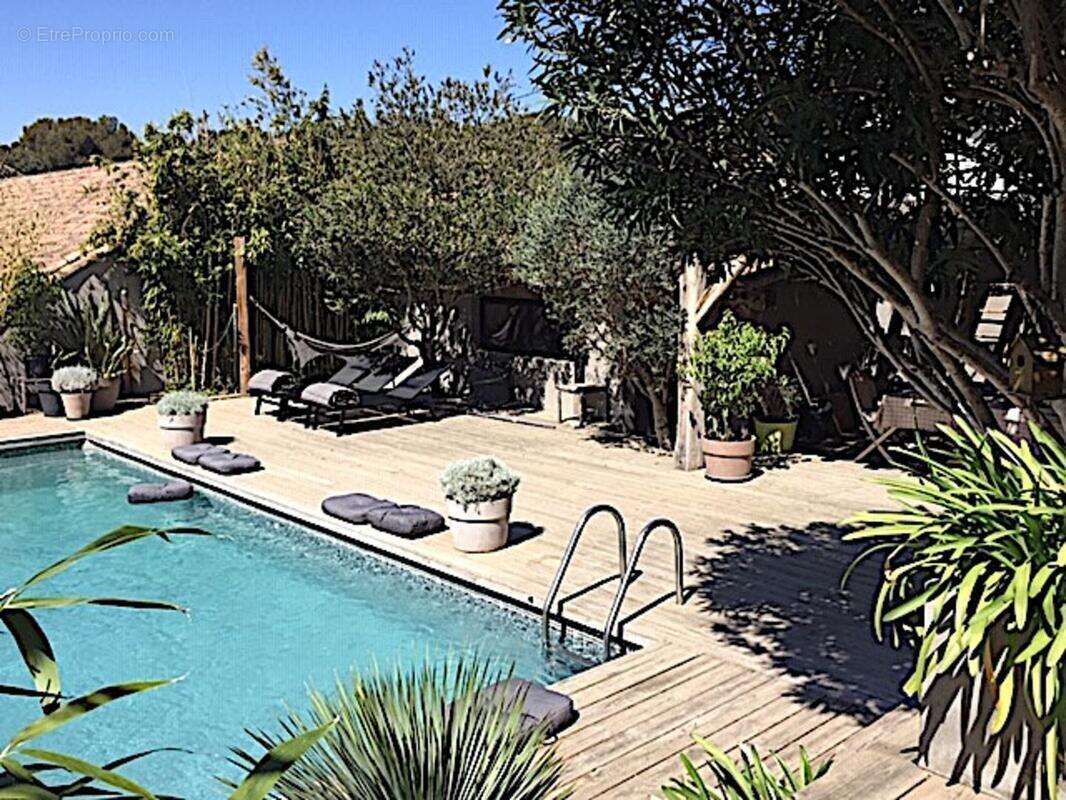 Maison à VILLENEUVE-LES-AVIGNON