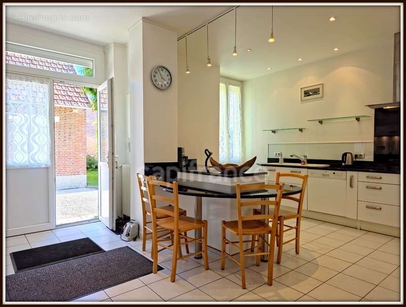 Maison à VARENNES-CHANGY