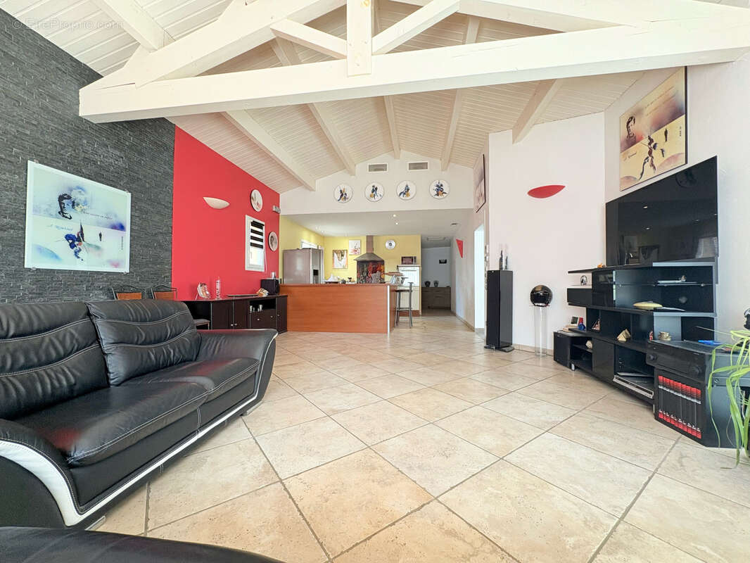 Maison à CANET-EN-ROUSSILLON