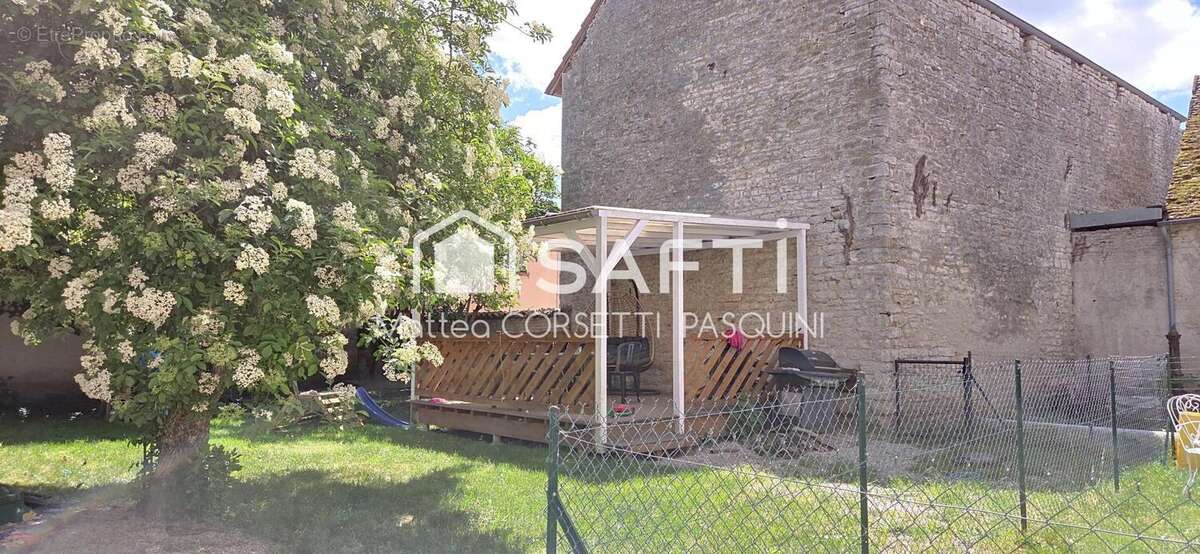 Photo 9 - Appartement à VERDUN-SUR-LE-DOUBS