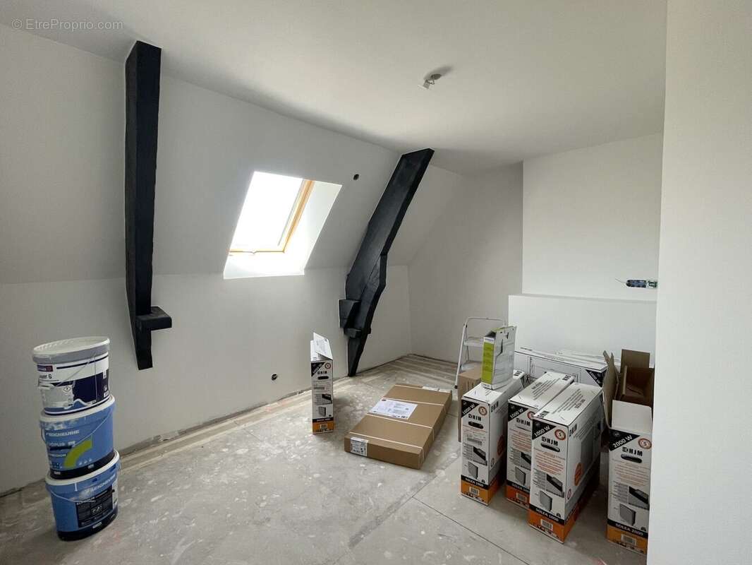 Maison 100 m² à Ambrieres-Les-Vallees  - photo 9