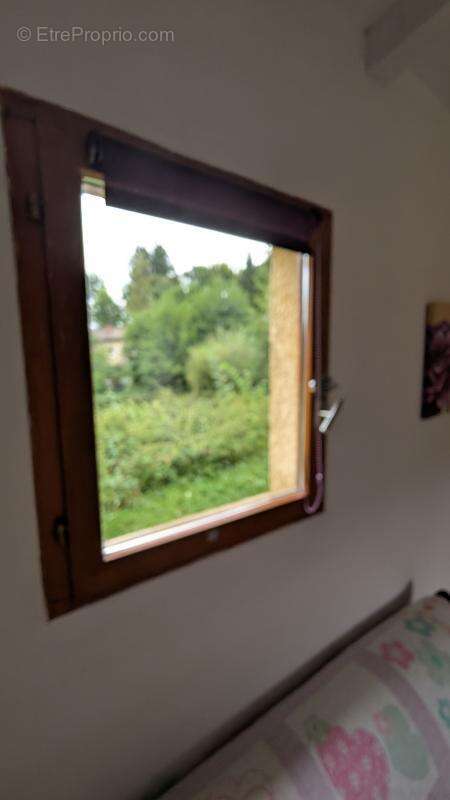 Appartement à SAINT-CLEMENT-DE-VERS