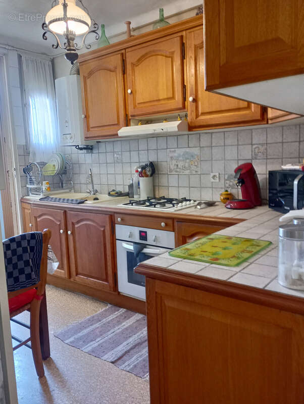 Appartement 3 chambres : Toulon St Jean, quartier Brusquet - photo 2