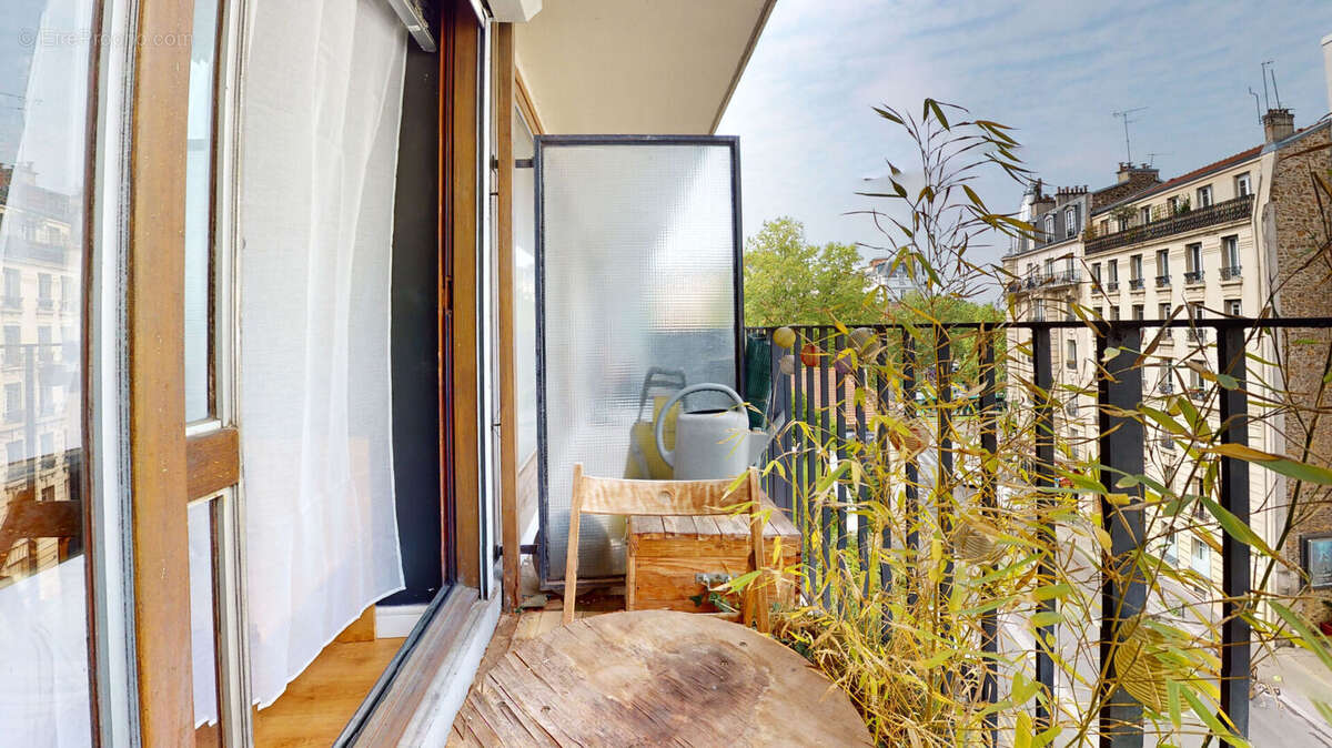 Appartement à PARIS-14E