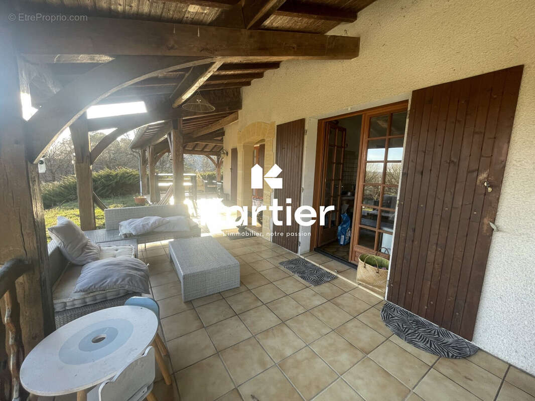 Maison à MONTPON-MENESTEROL