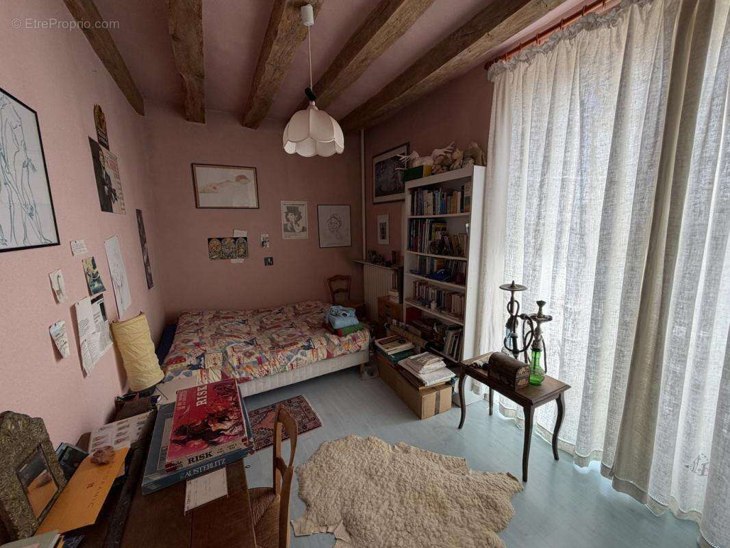 Maison à CORMES