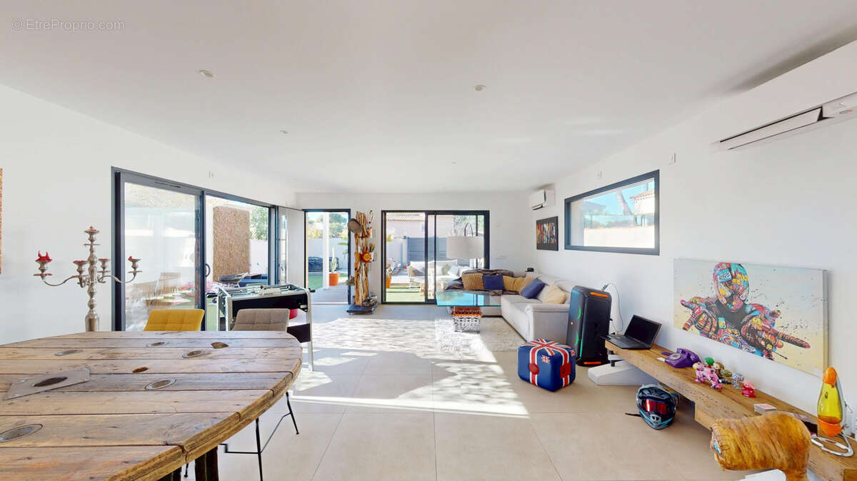 Maison à CARRY-LE-ROUET