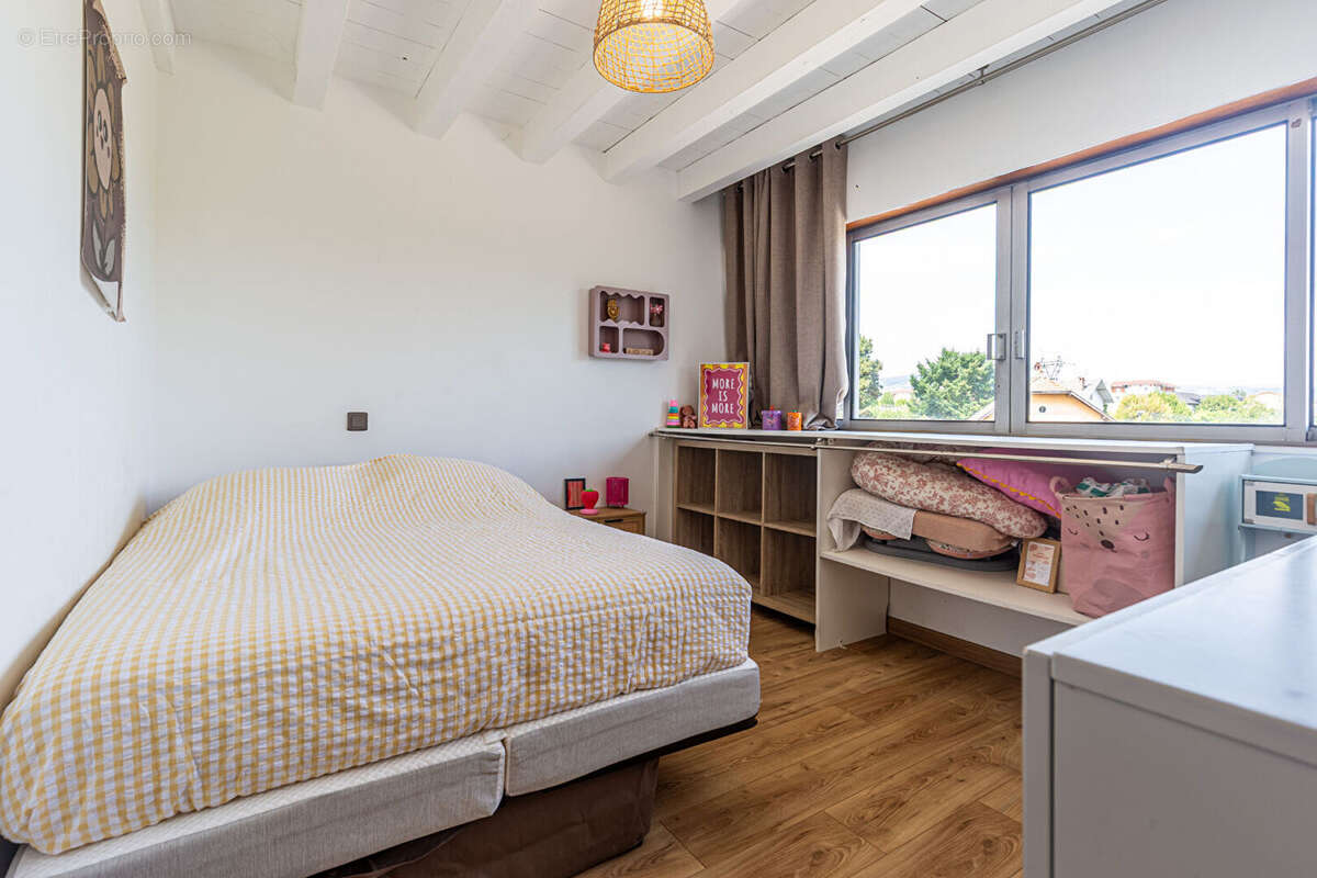 Agence immobiliere laforet - exclusivite - "cactus" - annecy - secteur meythet - appartement duplex t4 de 119.72m² - balcon - photo 14