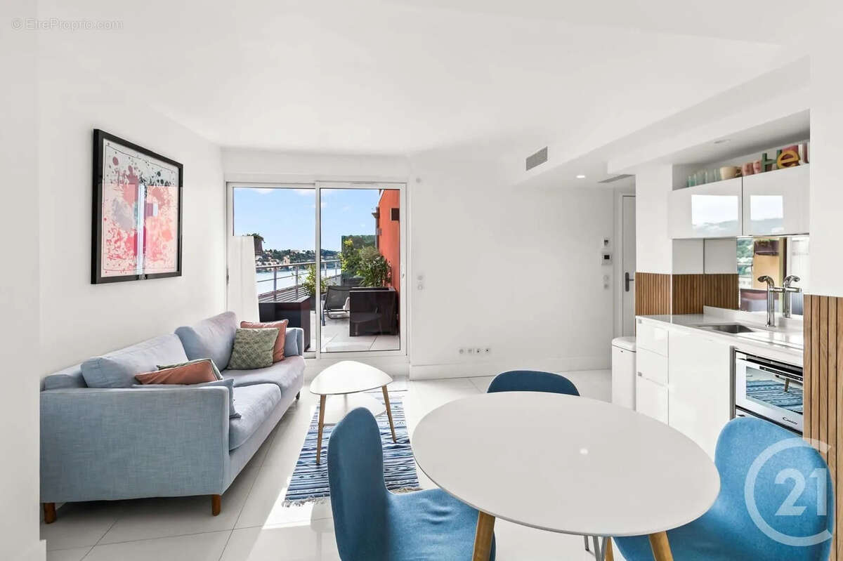 Appartement à VILLEFRANCHE-SUR-MER