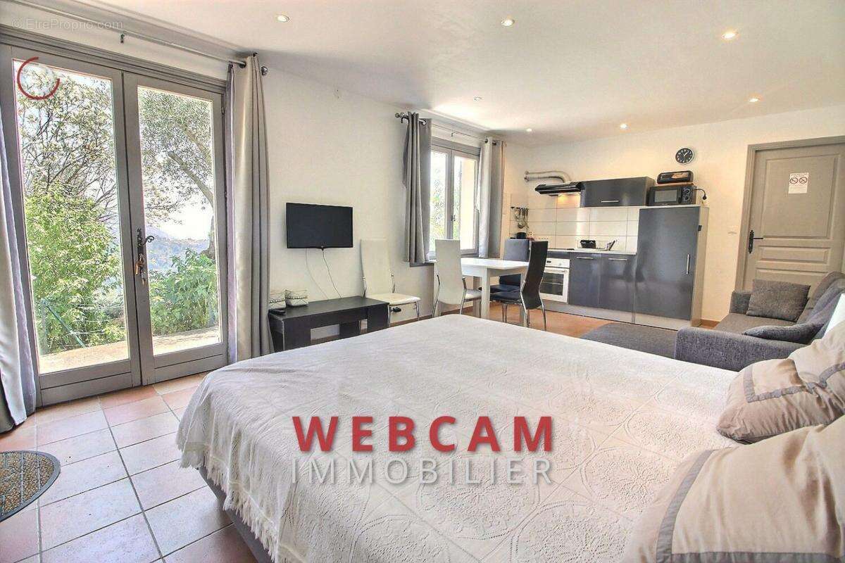 Maison à SAINTE-AGNES