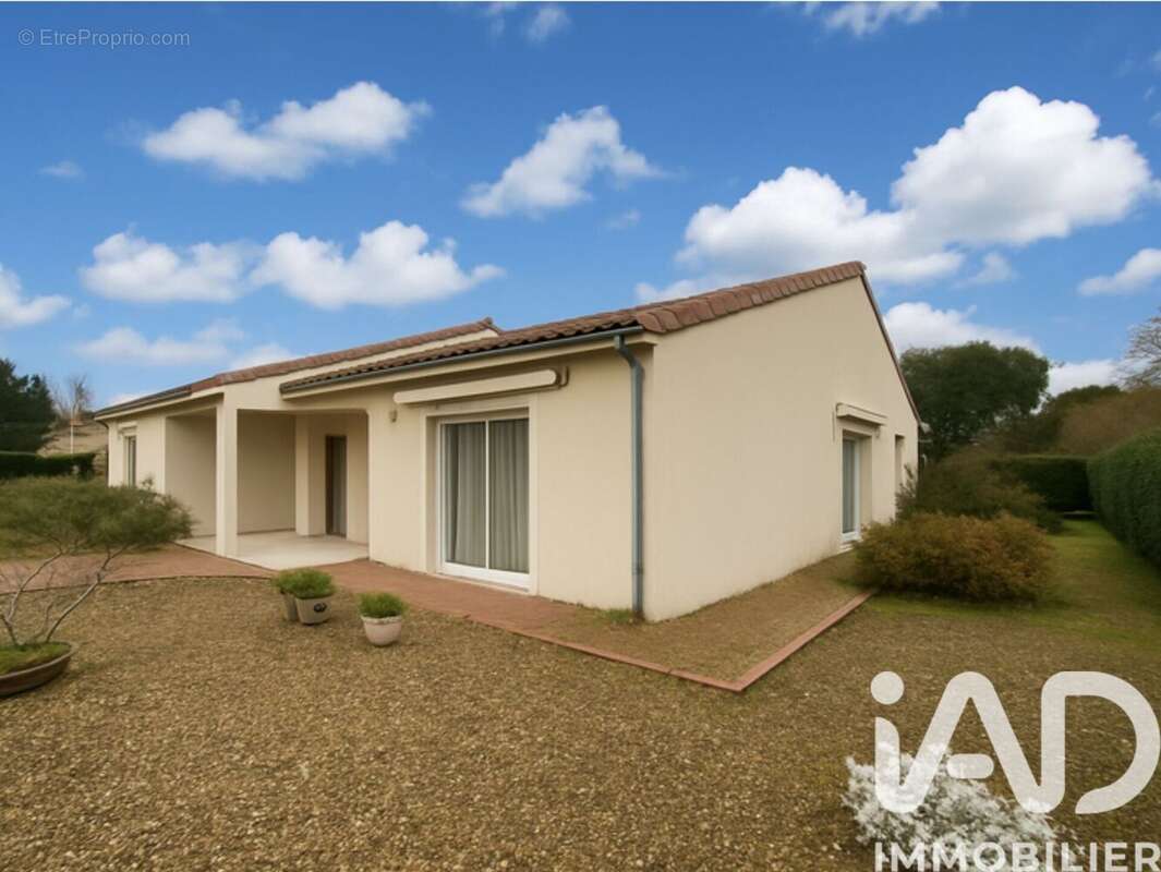 Photo 3 - Maison à POITIERS