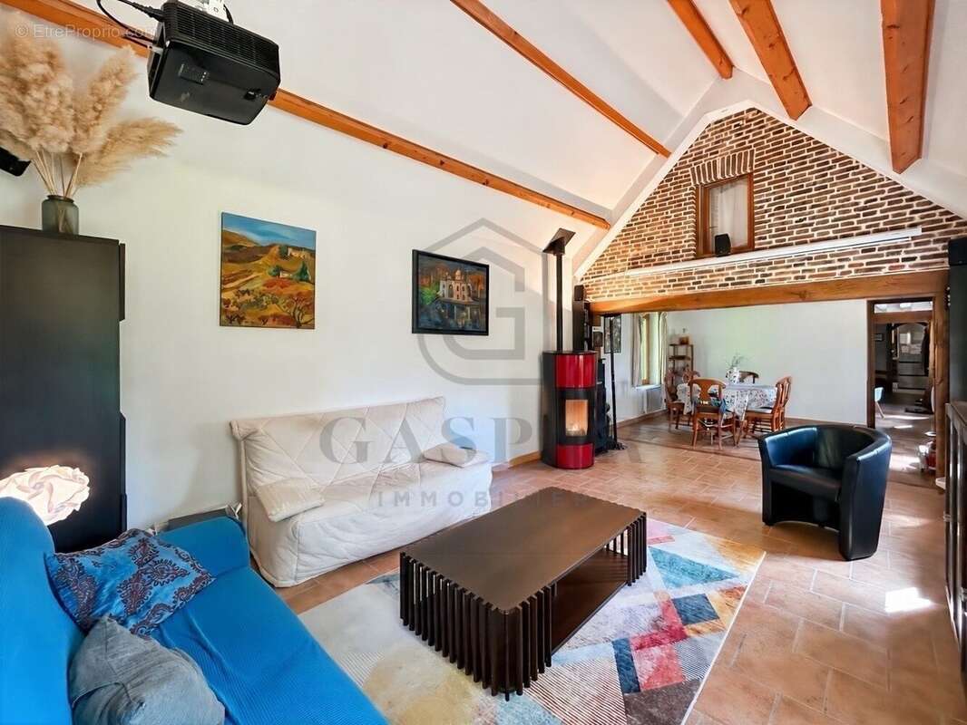 Maison à CONCHES-EN-OUCHE