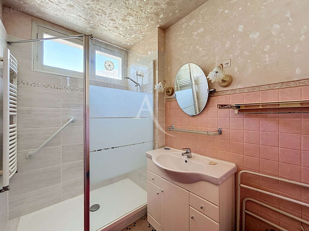 Maison 7 pièces Faubourg - 5 chambres - cours - photo 14