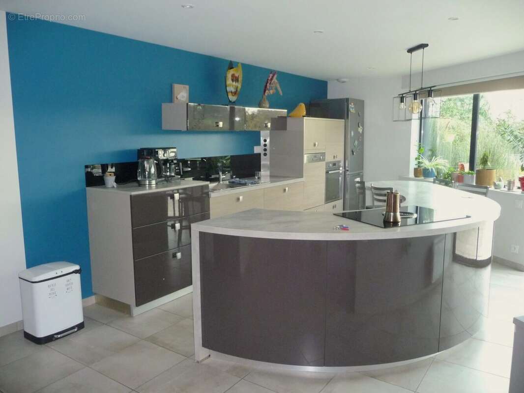 Maison à ARGENTRE-DU-PLESSIS