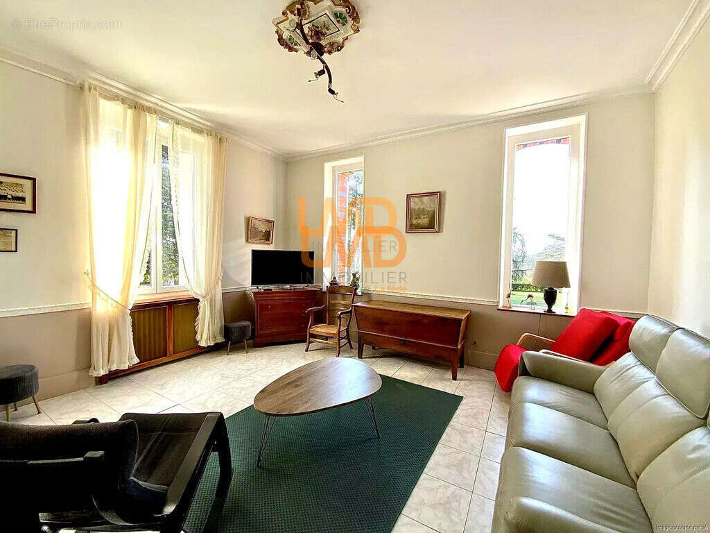 Belle propriété sans travaux avec diverses annexes - photo 7