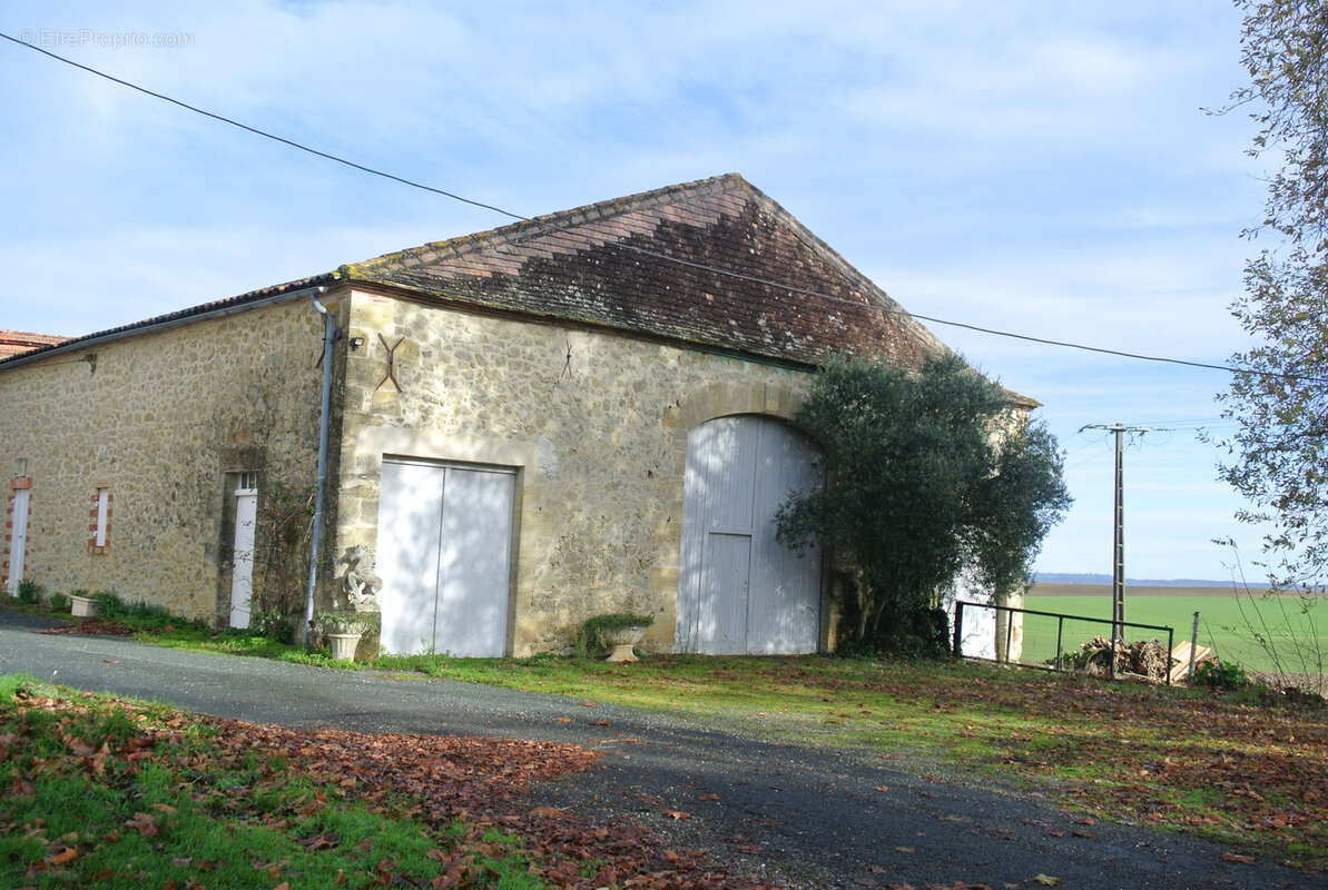 Maison à DURAS