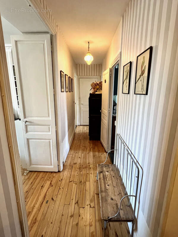 Appartement de caractère T4 97,05 m2 avec balcon - photo 5