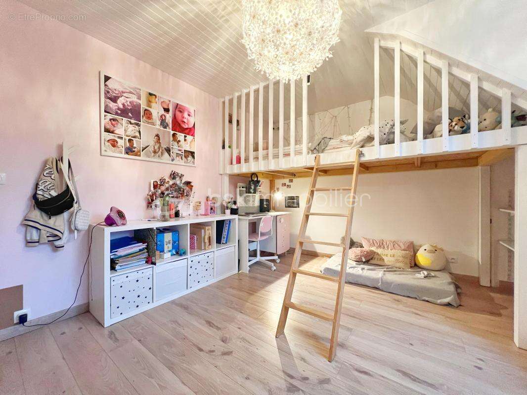 Maison à MARLY-LE-ROI