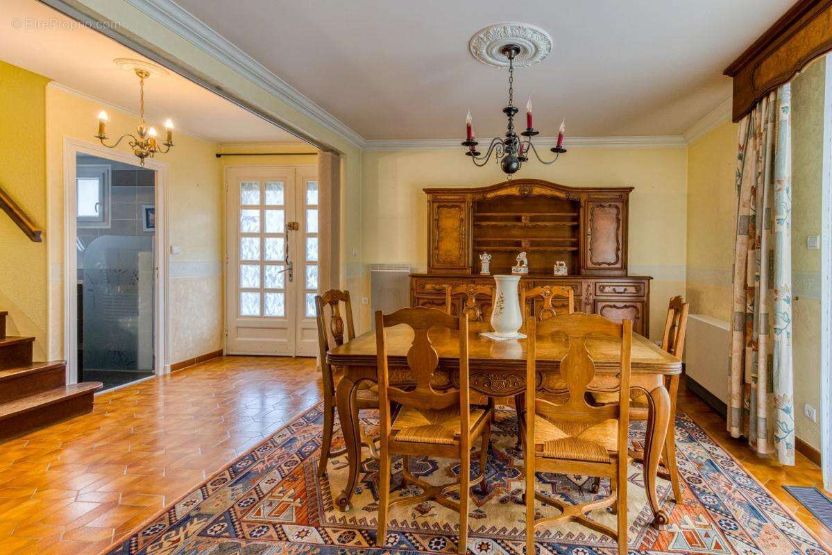 Maison à BOURG-EN-BRESSE