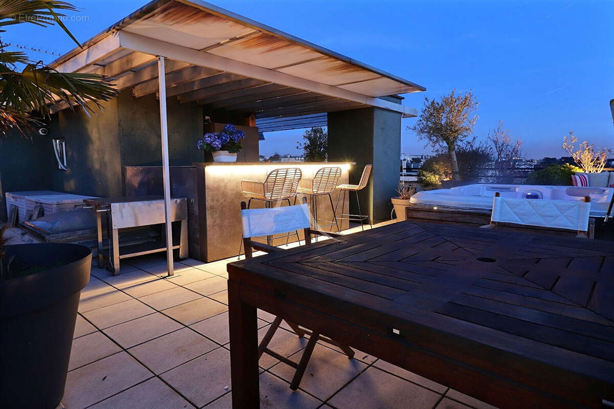 Appartement à MAISONS-LAFFITTE