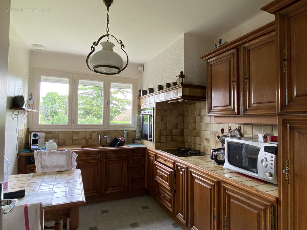 Villa familiale possibilité 2 logements avec grand terrain arboré à Chazay d’Azergues - photo 9