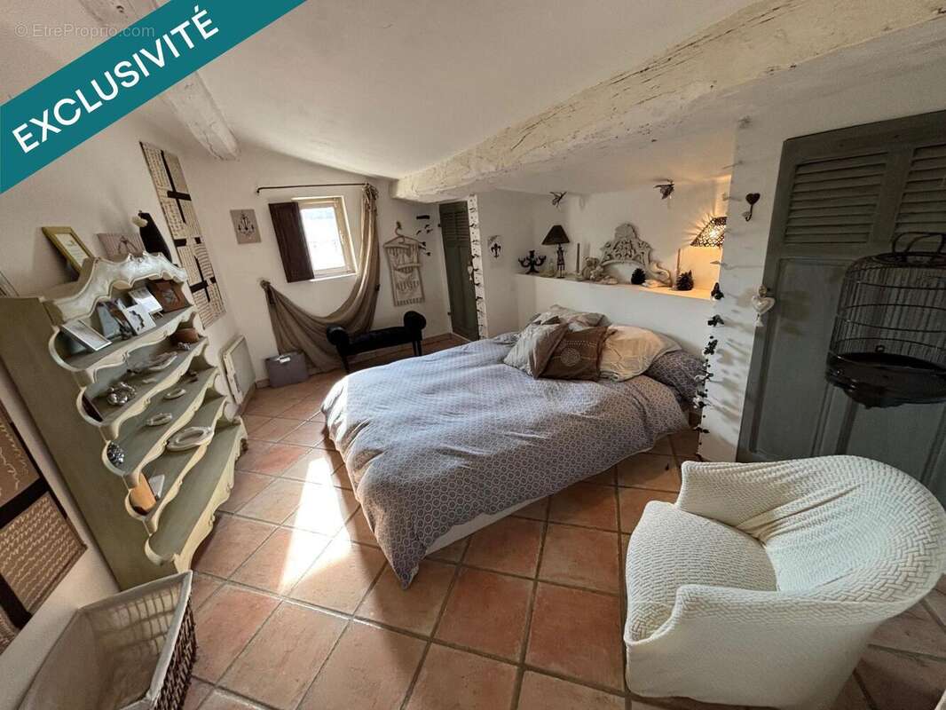 Maison 145 m² à Esparron  - photo 7