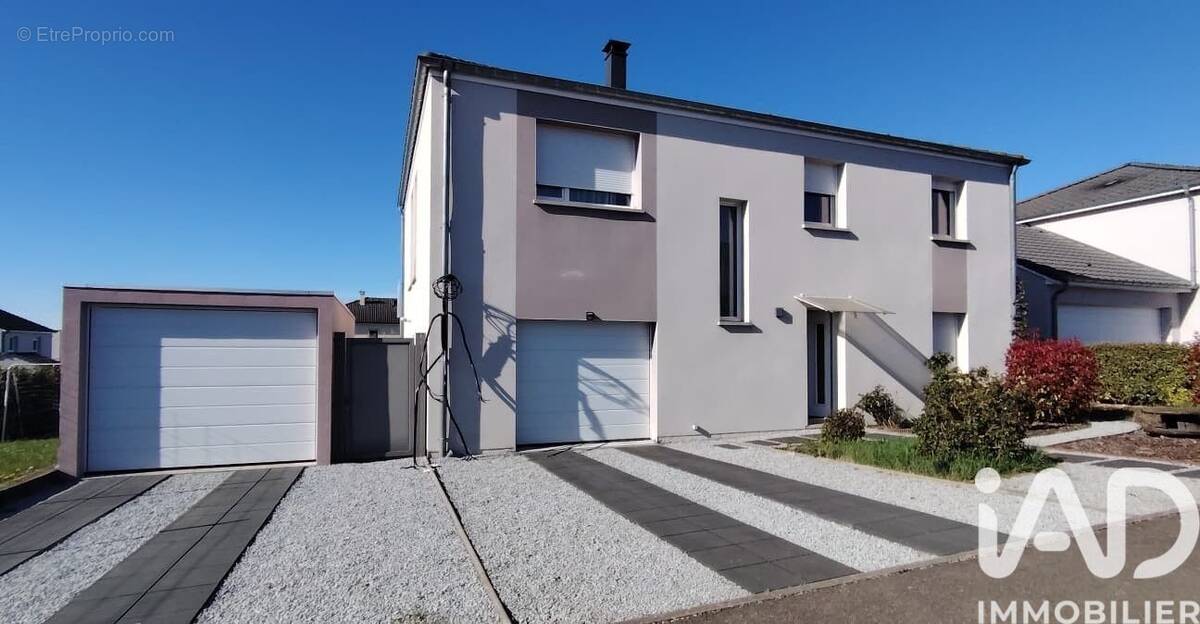 Photo 1 - Maison à METZERVISSE