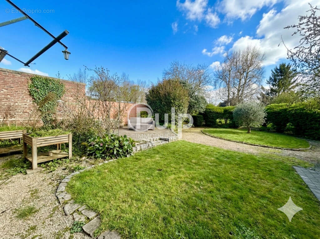 Maison à SIN-LE-NOBLE