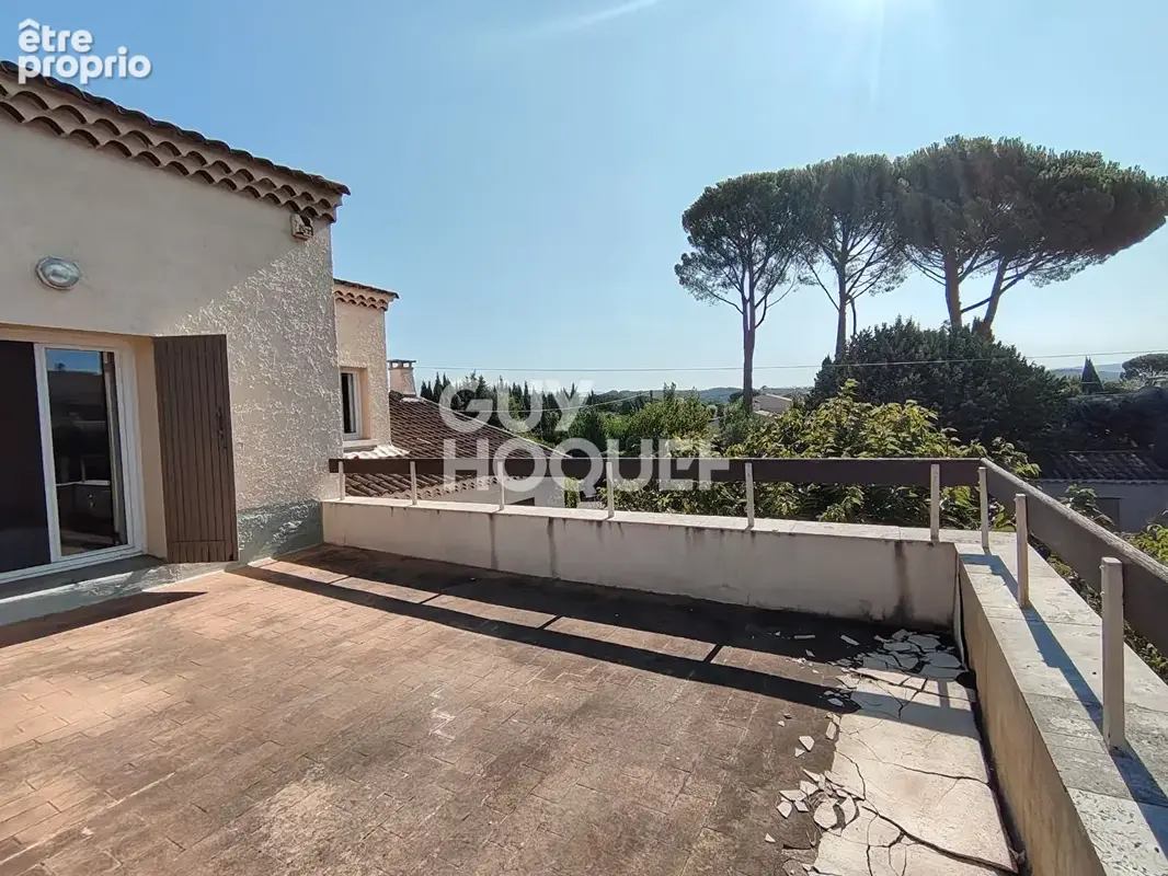 Maison Carpentras 7 pièce(s) de 183 m² - 5 chambres - Jardin - Piscine - Garage / Carport - Forage - photo 2
