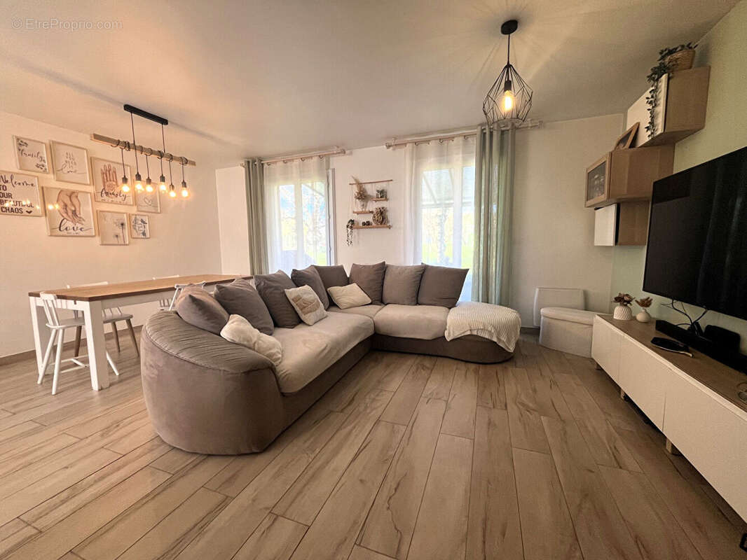 Maison à NEUILLY-EN-THELLE