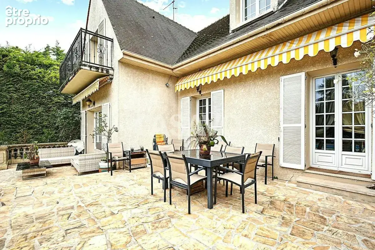 Vente Maison 8 pièces de 180m² - 95200 Sarcelles - photo 14