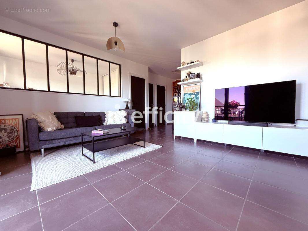 Appartement à NOGENT-SUR-MARNE