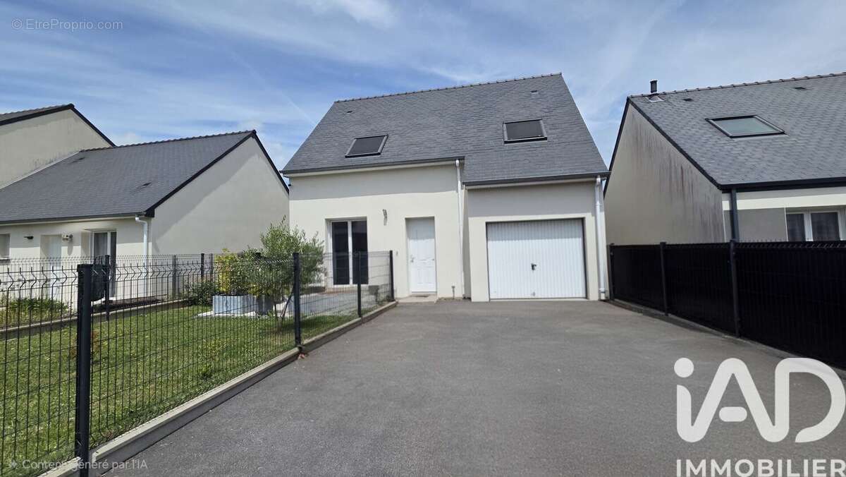 Photo 2 - Maison à SURZUR
