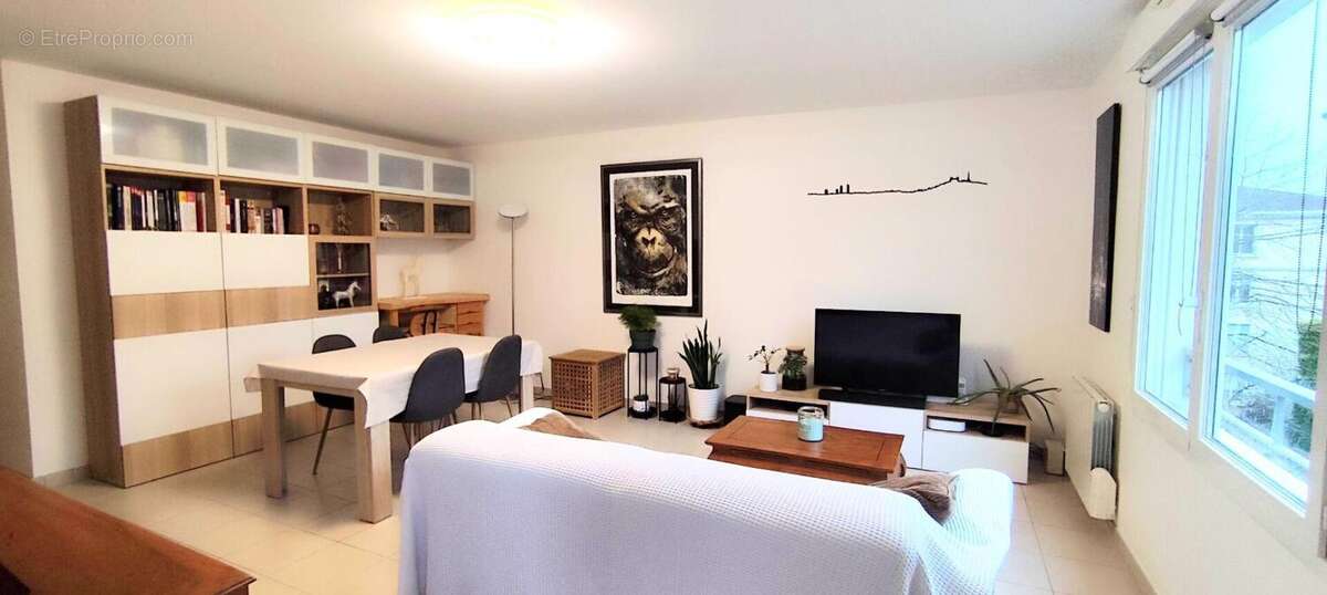 Appartement à TASSIN-LA-DEMI-LUNE