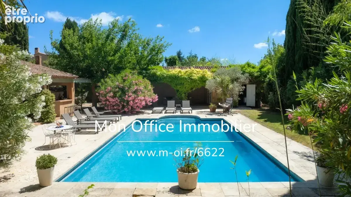 Référence : 6622-LLI. - Une demeure d'exception aux portes d'Aix-en-Provence, au cœur de l'art de vivre provençal - photo 9
