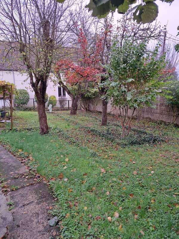 Maison à LA BROSSE-MONTCEAUX