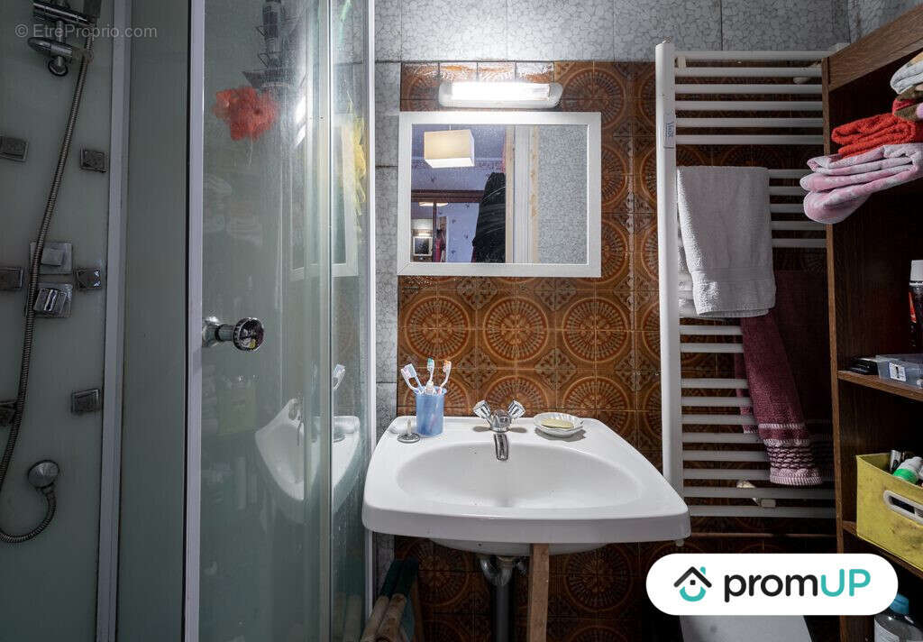 Maison à LADIGNAC-LE-LONG