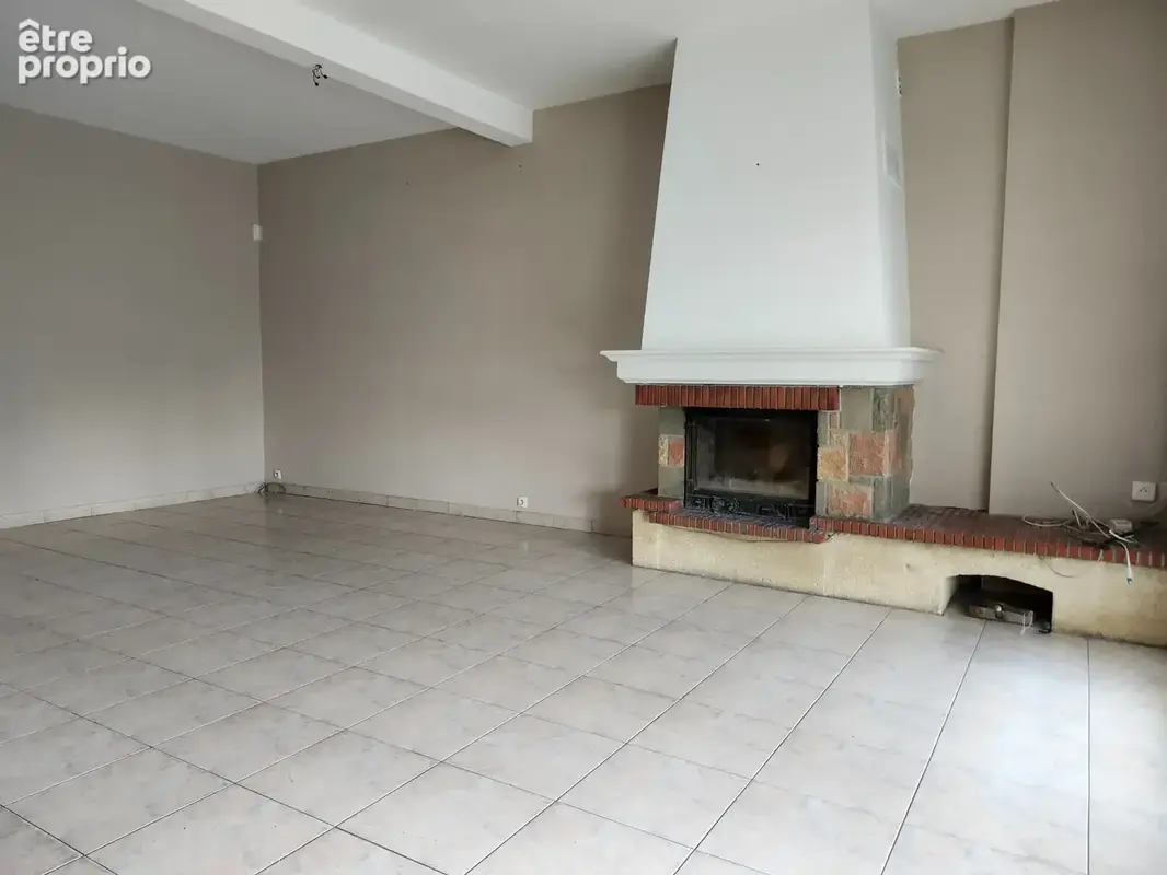Maison 137 m² à Noyelles-Godault  - photo 4