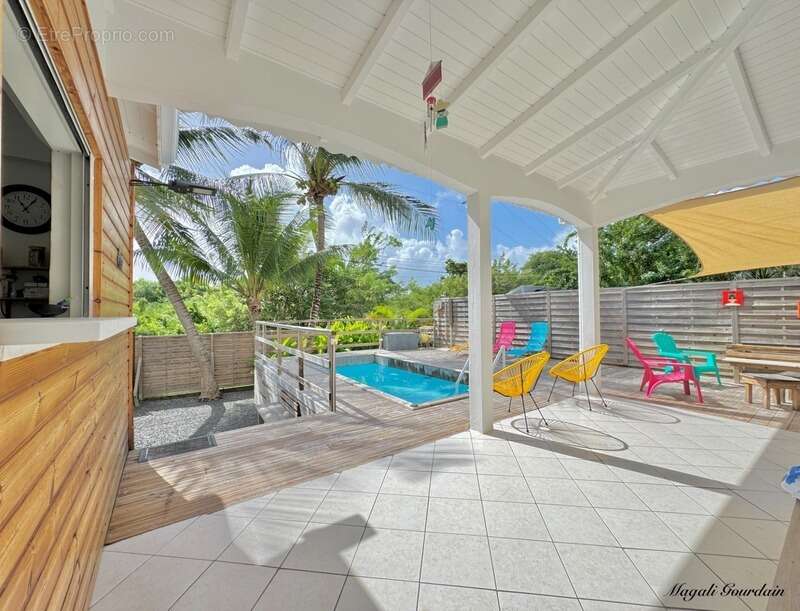 Maison à SAINTE-ANNE