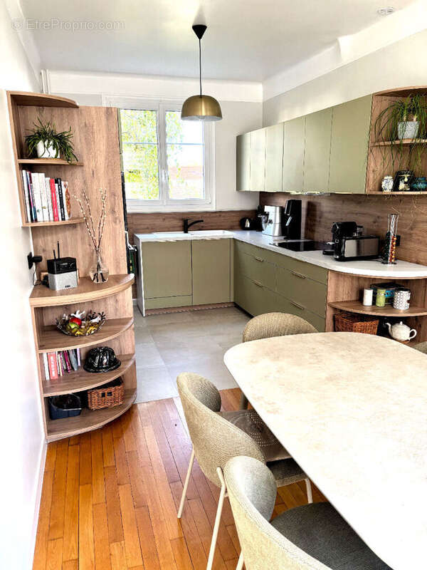 Maison à L&#039;HAY-LES-ROSES