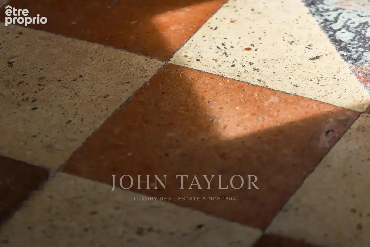 Maison familiale de caractère avec vue exceptionnelle – exclusivite john taylor bordeaux - photo 13