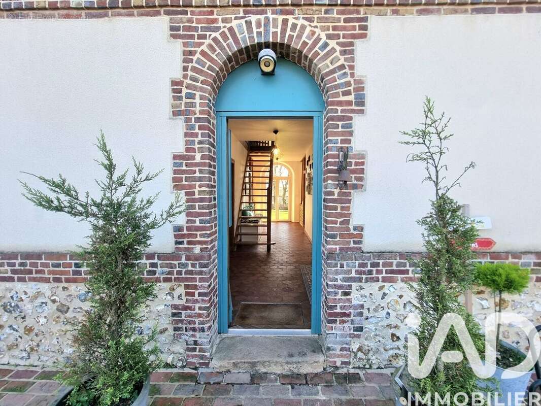 Photo 2 - Maison à FRESQUIENNES