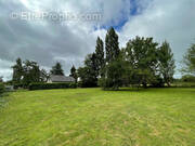 Terrain à LE TORQUESNE