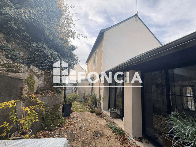 Maison 5 Pièces 156m² à vendre 299500€ - Monts 37260 - photo 9