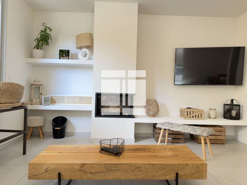 Maison à SANTA-MARIA-SICHE