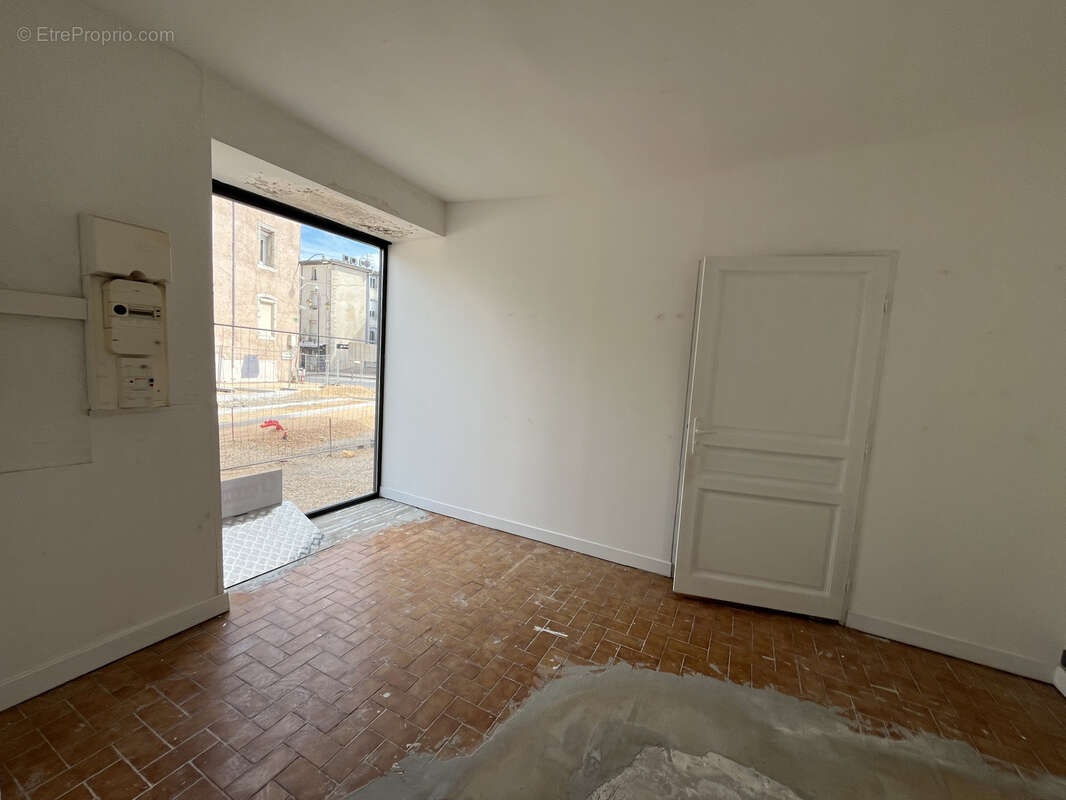 Appartement T2 et Local commercial - Centre Ganges - photo 9