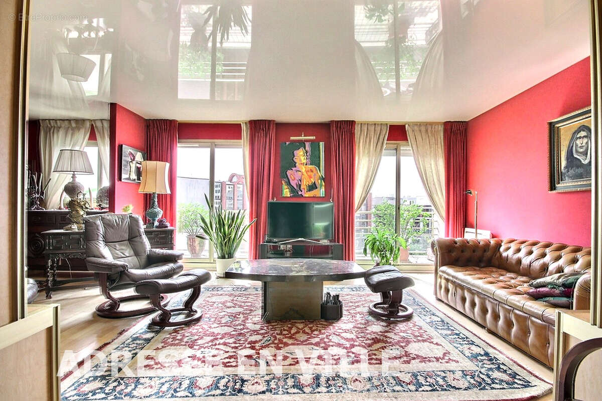 Appartement à LEVALLOIS-PERRET